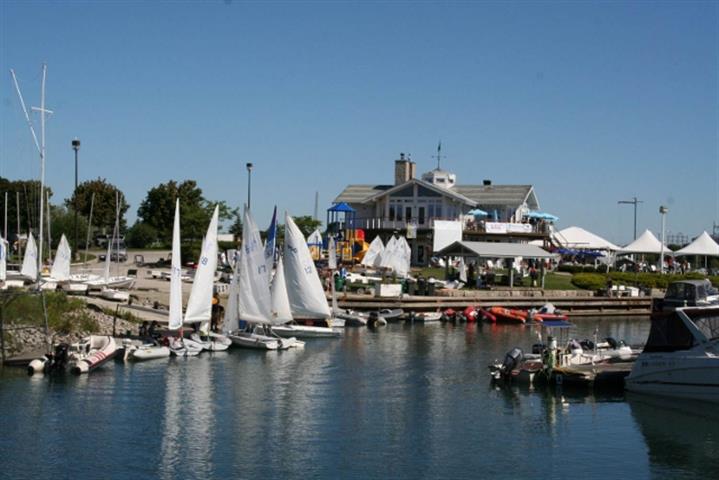 port-credit-yacht-club-mississauga